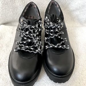 Jolly pop women Margie shoes (NIB) Size 9.5